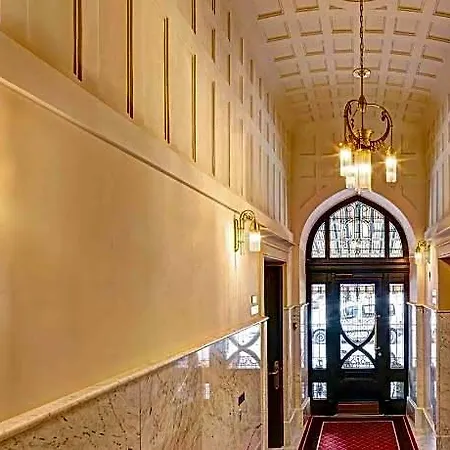 Atlas Hotel Lemberg
